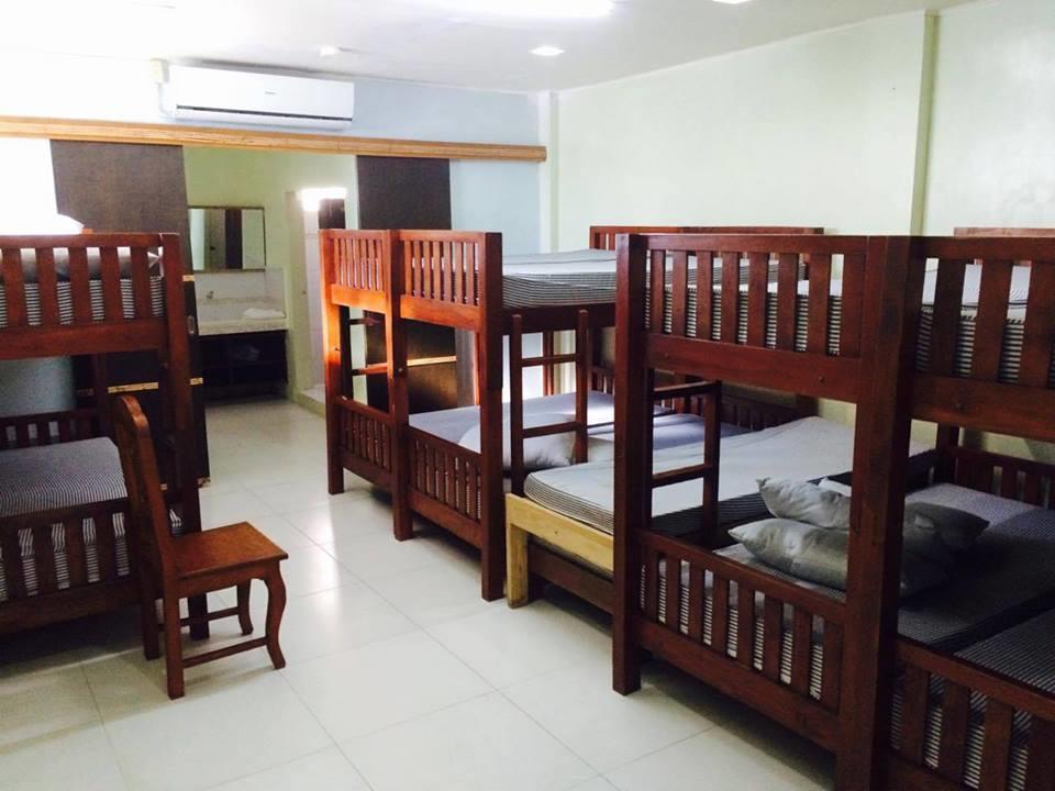 Zen Rooms Cordillera Family Виган Екстериор снимка